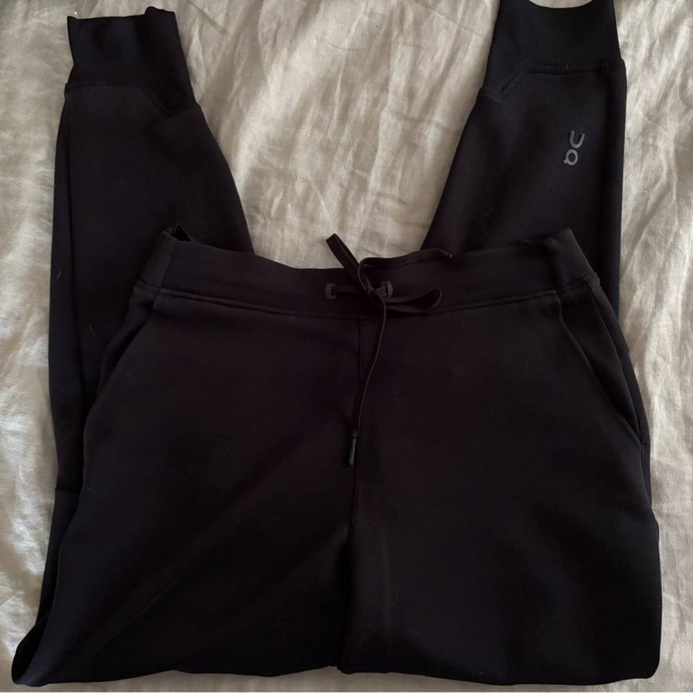 On Cloud Running Joggers